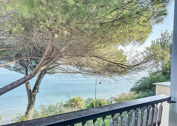 Lägenhet House Arenzano